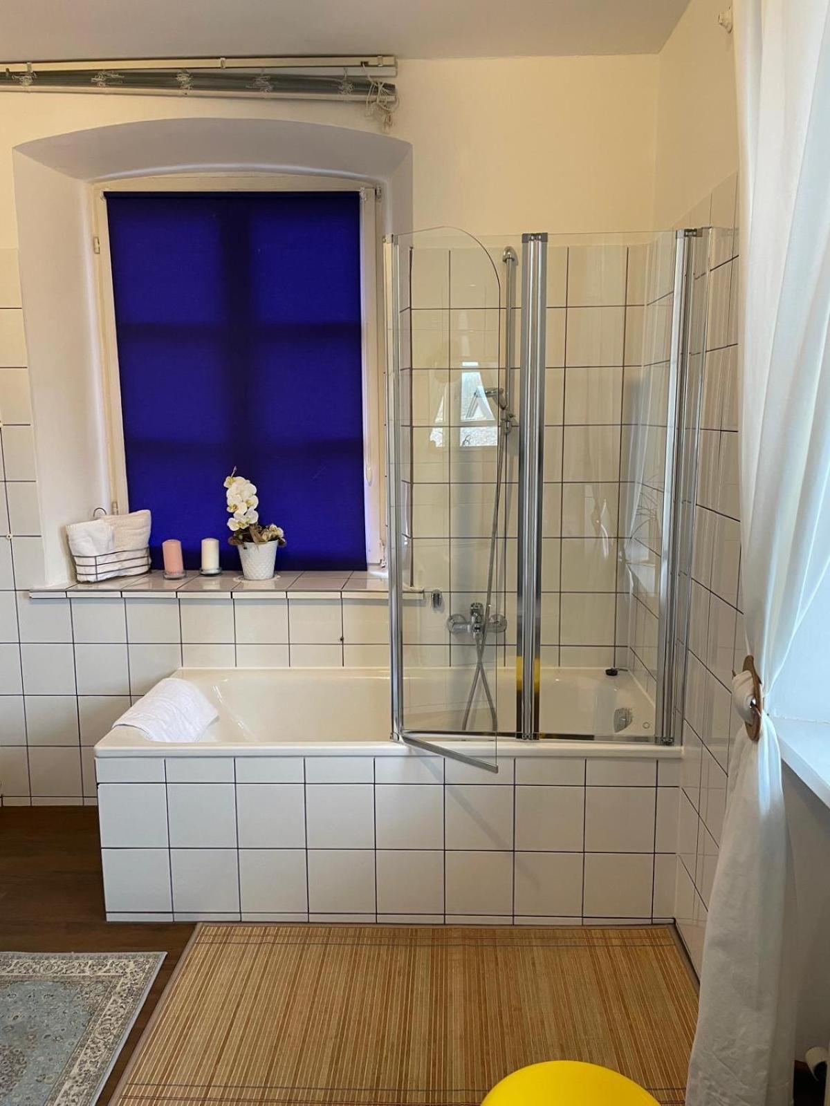 Il Castello Hotell Haiming Eksteriør bilde