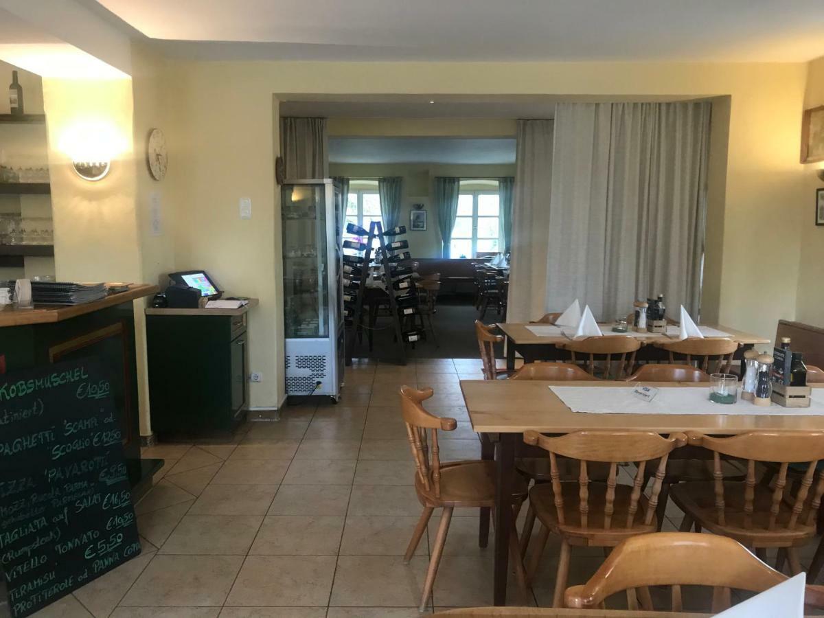 Il Castello Hotell Haiming Eksteriør bilde
